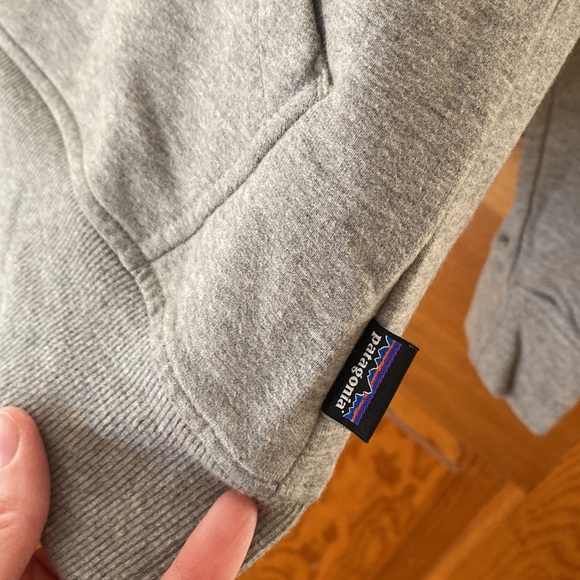 EUC Patagonia hoodie - Picture 4 of 8